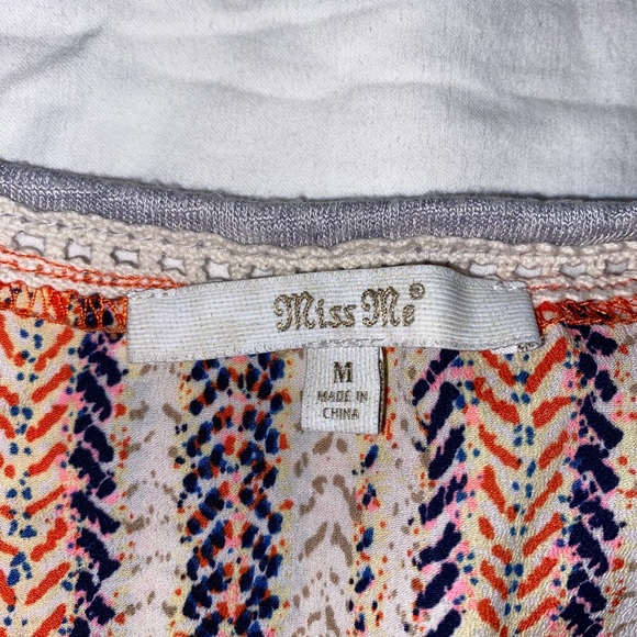 Miss Me Gray and Red Embroidered Blouse - Picture 5 of 5